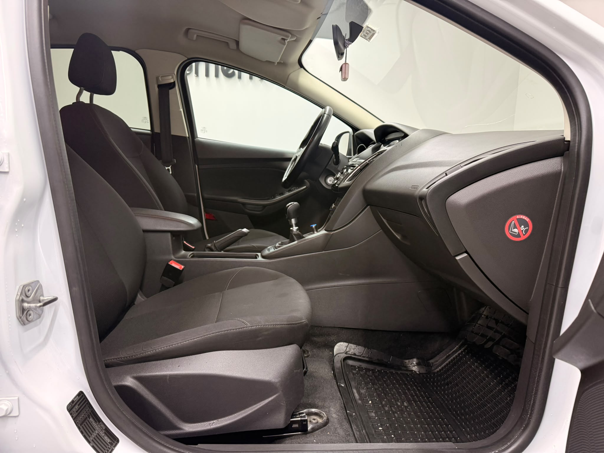 FORD FOCUS 13